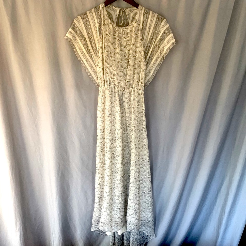 Elegant and Sexy Elizabeth and James Gown